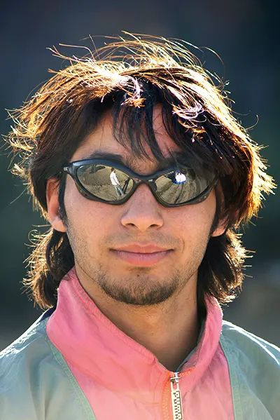 پرواز با امین حزینی