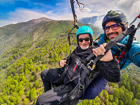 هنرجوی ۸۵ ساله موفق به اخذ گواهینامه مستقل پاراترایک