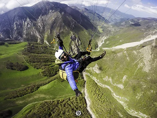 اولین پرواز قله سیالان 